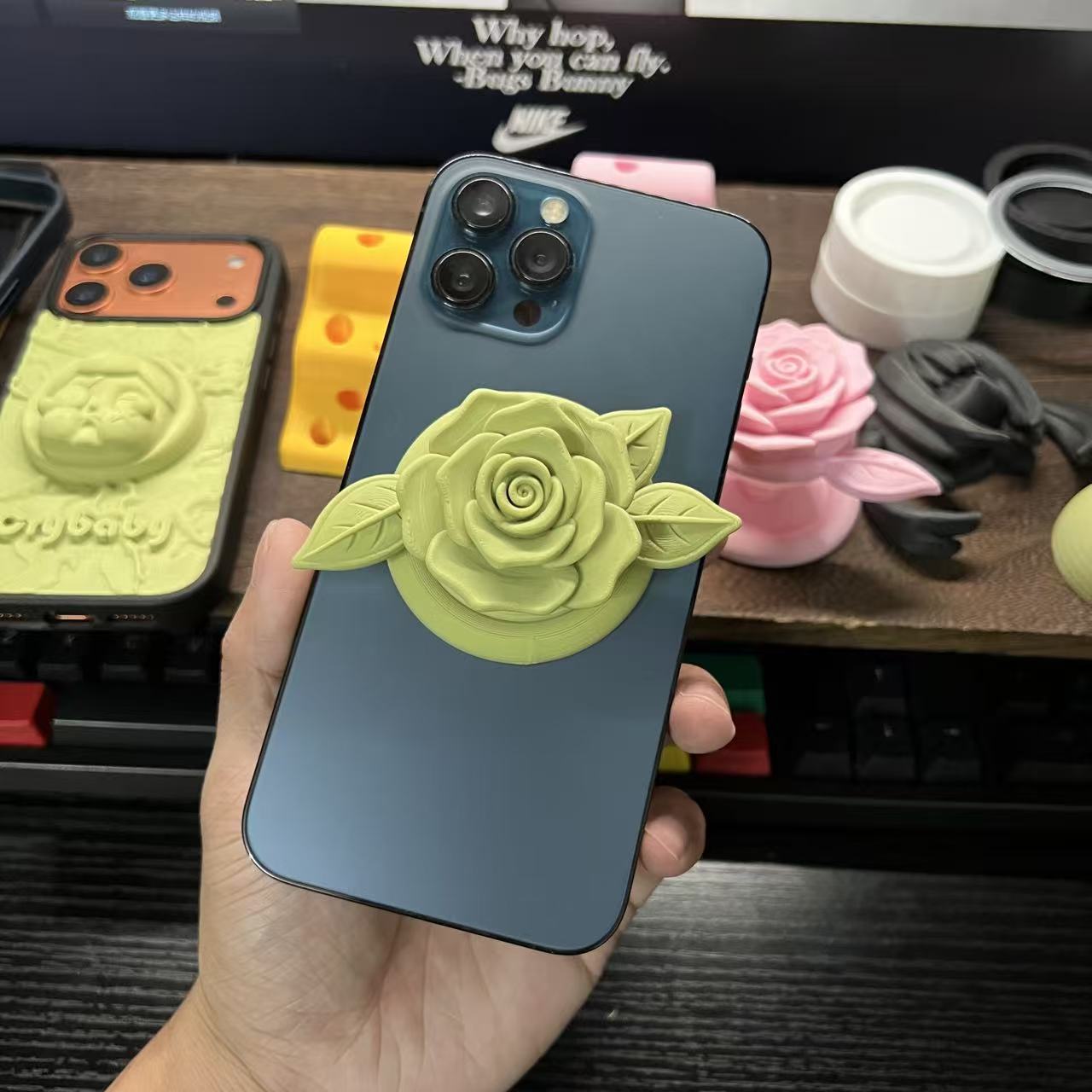 古早玫瑰磁吸气囊支架抹茶绿樱花粉潮女苹果磁吸伸缩支架多巴胺新