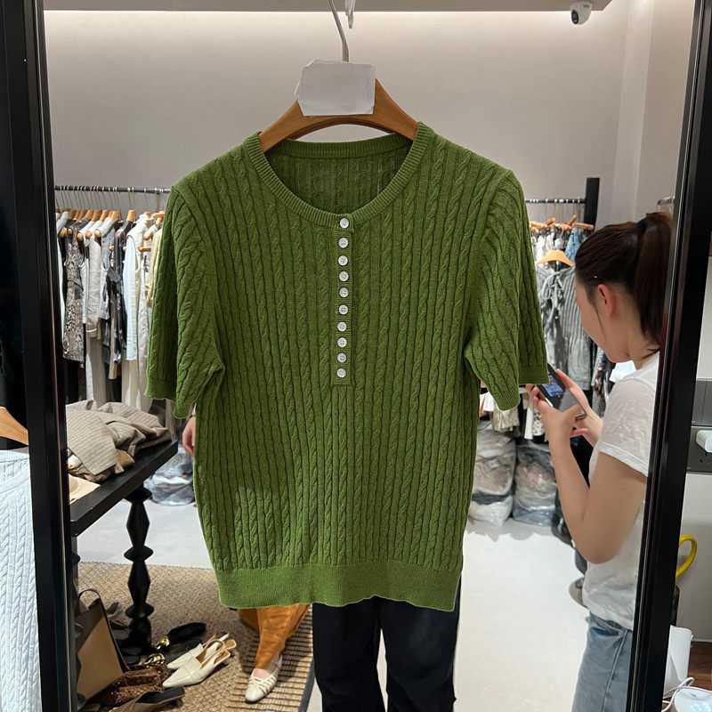 欧洲站2026夏季新款极简风短袖针织衫女麻花纹纽扣装饰上衣51151