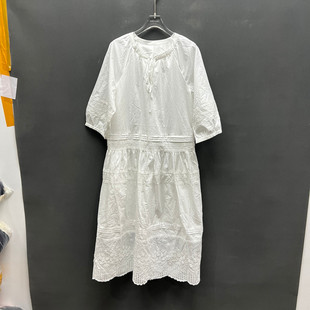 欧洲站2026夏季新款时尚法式温柔风白色刺绣蕾丝连衣裙女款2165