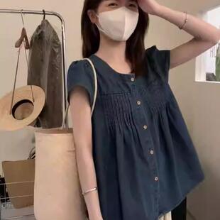 小飞袖圆领牛仔衬衫女2026新款夏季薄款宽松休闲百搭压褶短袖上衣
