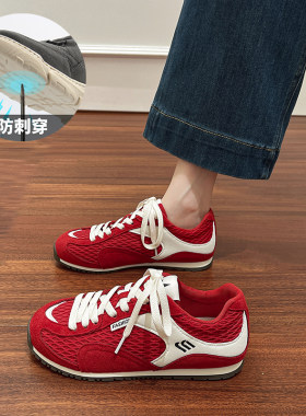 时尚劳保鞋女款钢包头防砸