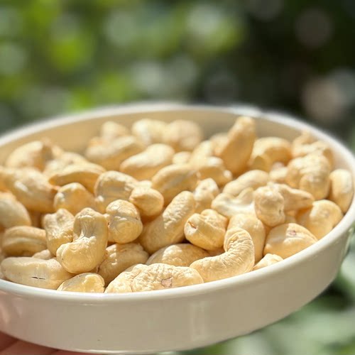 生腰果原味无添加自然晒干腰果仁