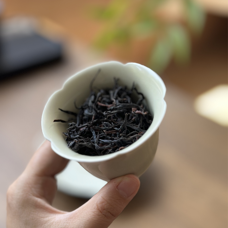 私藏古树红茶云南野生红茶