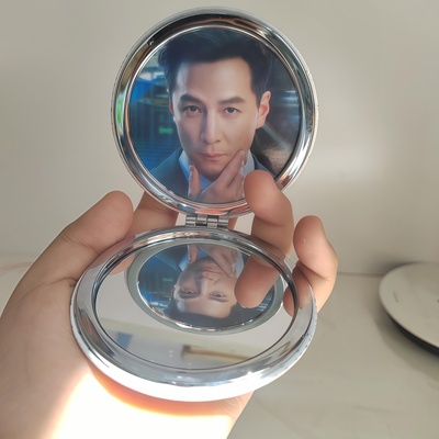 吴彦祖之镜模型随身双面折叠