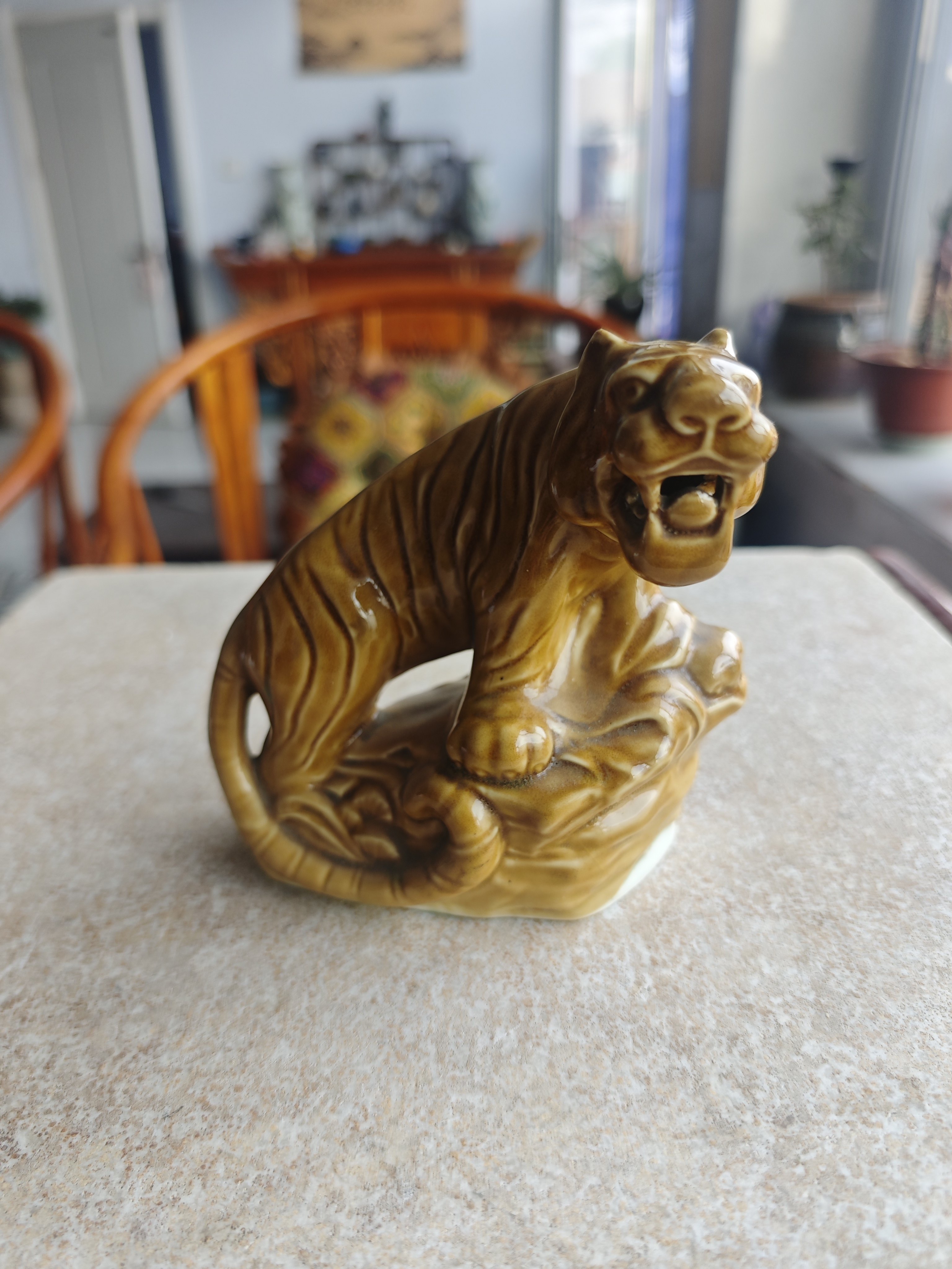 陶瓷十二生肖摆件鼠Up牛虎兔生肖马羊猪狗猴鸡龙蛇装饰艺术品收藏