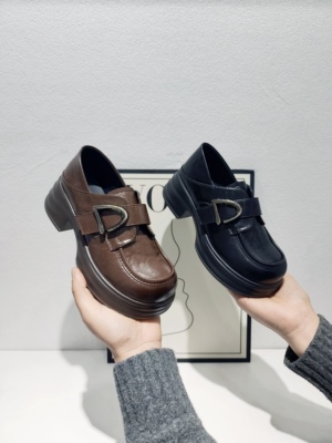 欧洲站2026春款厚底单鞋女真皮乐福鞋女系带超轻休闲运动鞋17570