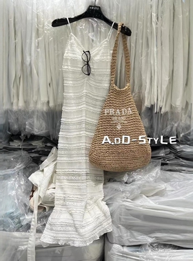 ADD春夏2025新款韩版蕾丝边设计感吊带连衣裙纯欲显瘦度假风长裙