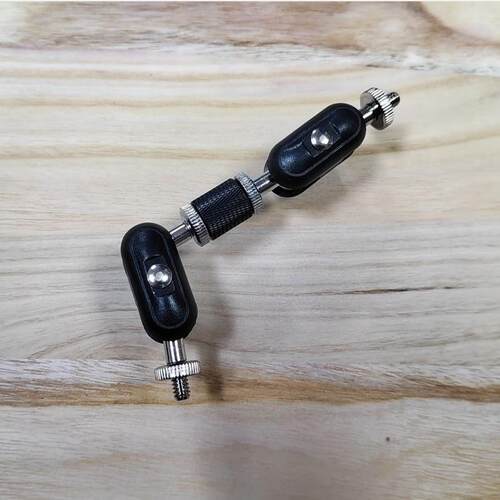 1/4万向豌豆荚三脚架配件替换头手机支架转接头360度相机花生夹