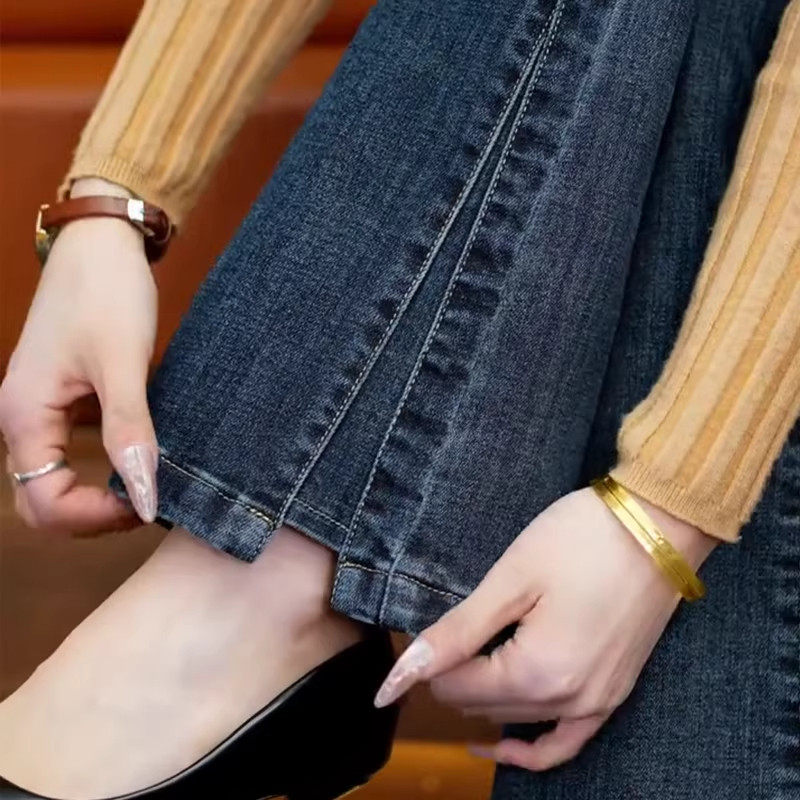 牛仔微喇裤女复古蓝加绒2025秋冬新款高腰显瘦宽松百搭喇叭长裤子,女装/女士精品,大码裤装,淘宝优惠券,粉丝福利购,淘宝优惠卷