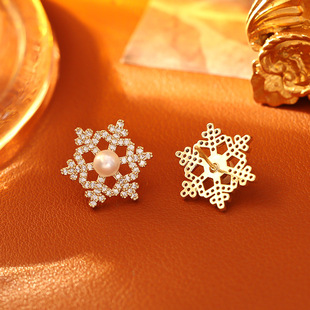 微镶锆石珍珠雪花耳钉高级感时尚精致仙女气质耳饰女清新甜美饰品