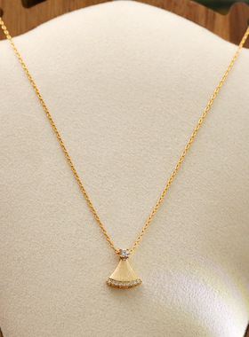 新款复古极简轻奢扇形毛衣链