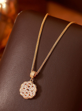 新中式满钻圆形条纹吊坠项链