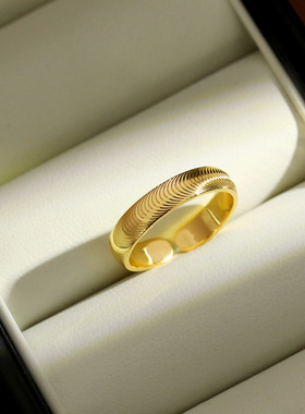 金店同款泥鳅背戒指女素圈波纹指环情侣对戒生日礼物送女友指环