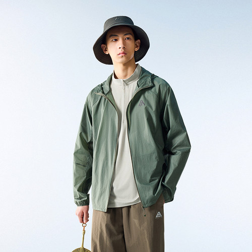 安踏户外男轻量防晒舒适皮肤衣