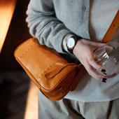 新中式 包 ins小众不撞款 葱木 包复古包 波士顿枕头包植鞣皮斜挎包