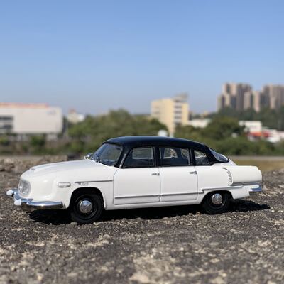 掌柜推荐！前苏联 1:43TATRA 603太拖拉 合金老爷车长12cm