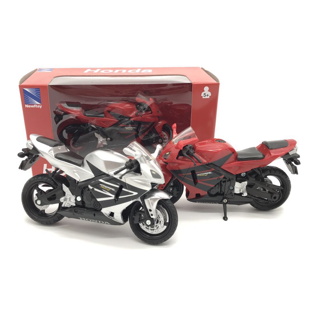 1:18 本田Honda CBR 摩托车模型 塑料