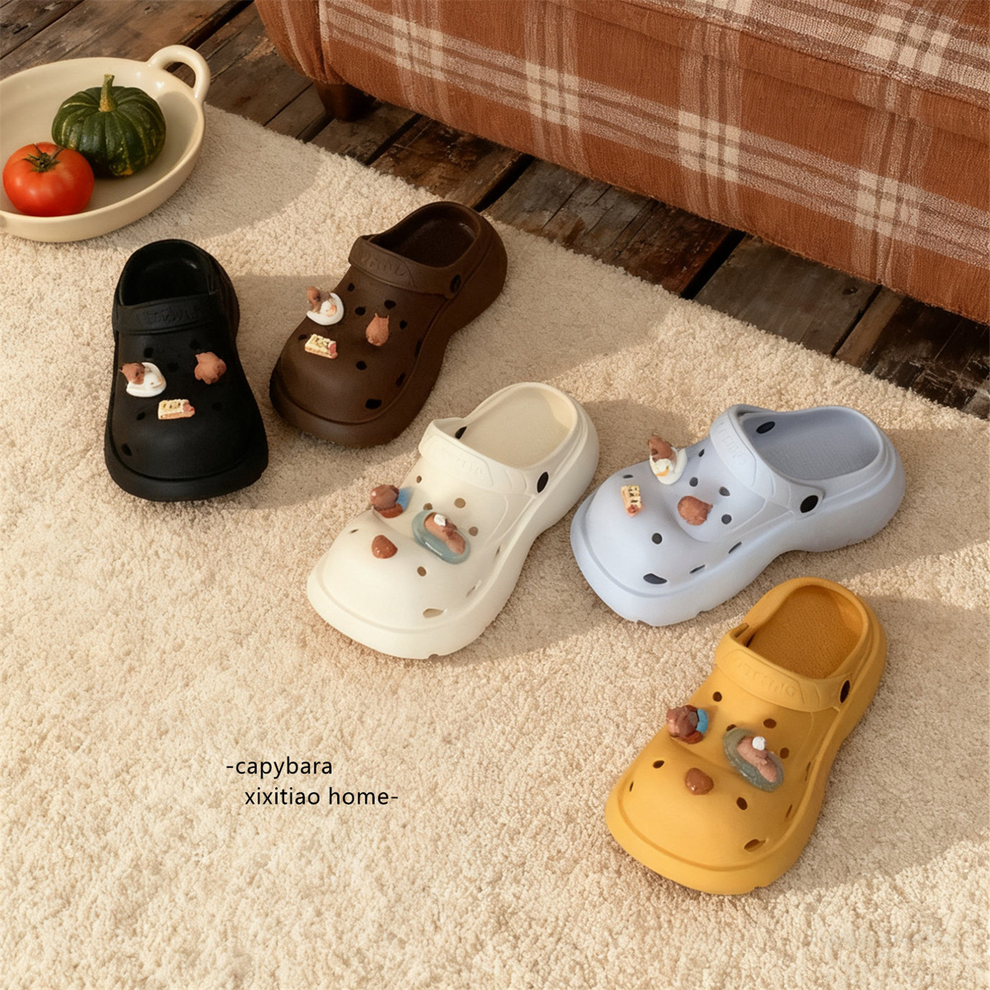 细细条厚底防滑卡皮巴拉洞洞鞋