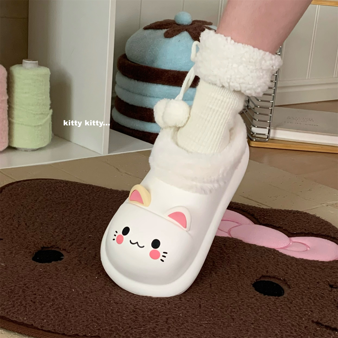 细细条防水小猫咪棉拖鞋冬