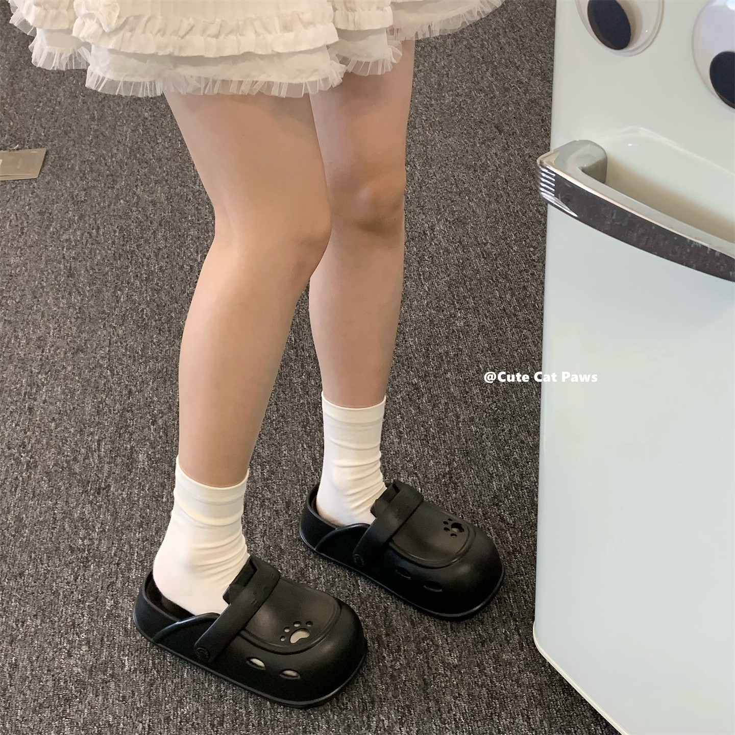 细细条EVA厚底可爱猫爪勃肯拖鞋