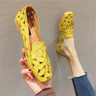镂空洞洞单鞋女平底肥宽胖脚妈妈鞋中年女士乐福鞋大码瓢鞋豆豆鞋