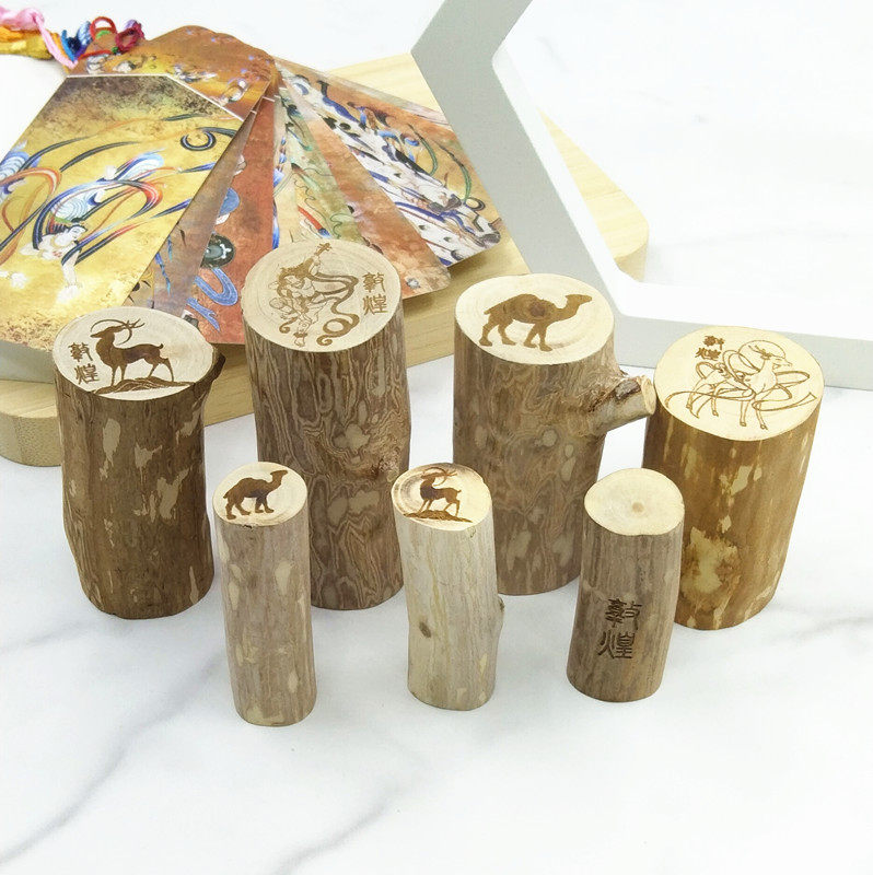 敦煌胡杨木印章飞天九色鹿原木木雕木刻工艺品书画印章旅游纪念品