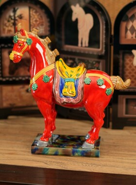 西安文创唐马彩绘陶瓷摆件纪念品