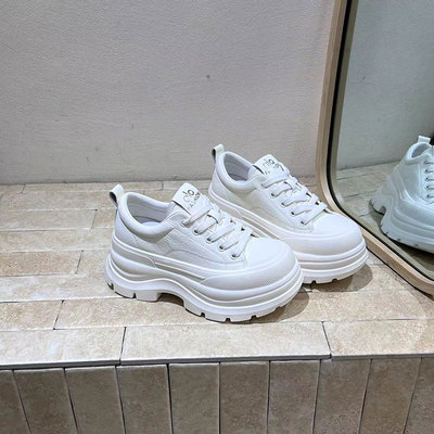 2026春新款小个子6cm轻便厚底真皮休闲单鞋女韩版增高百搭小白鞋