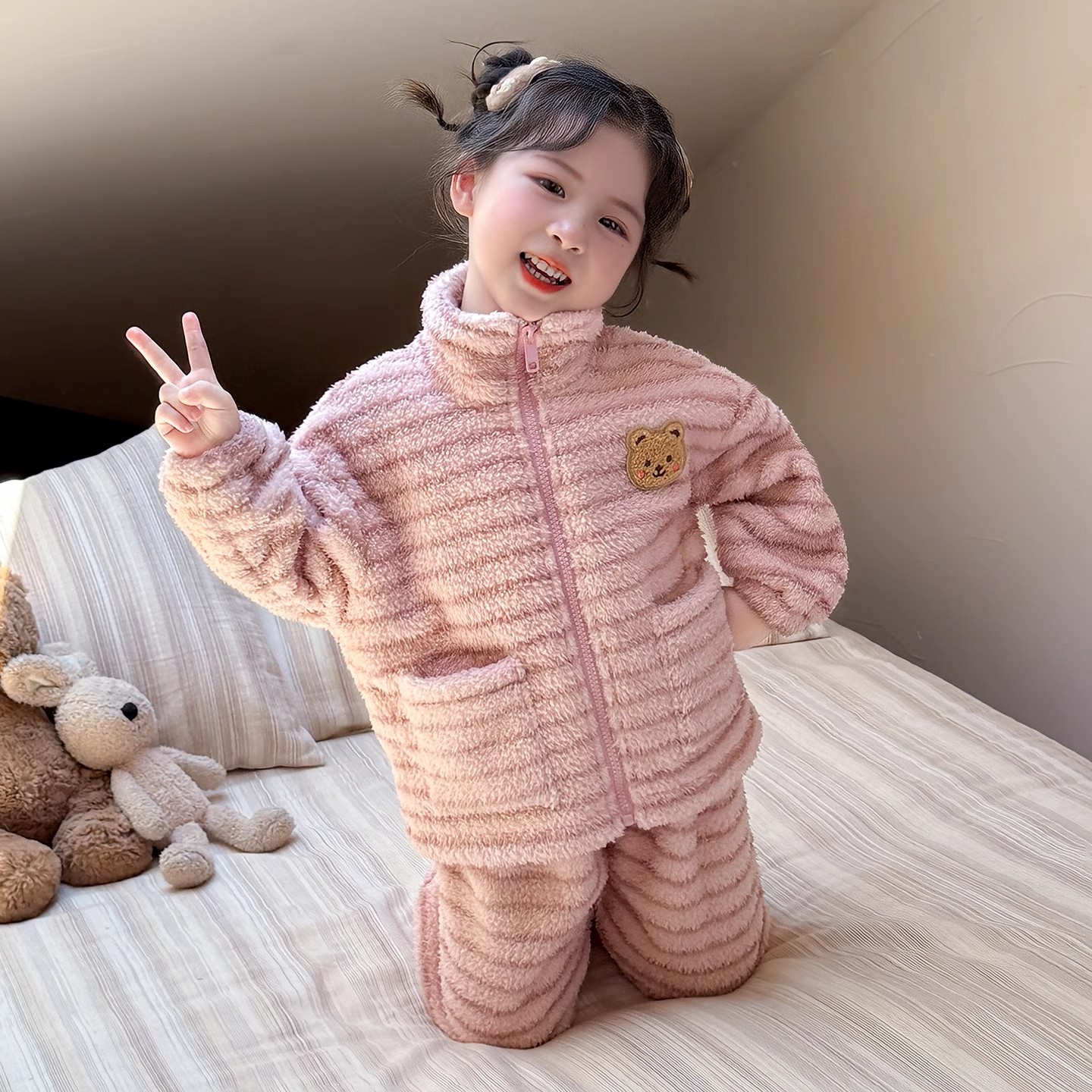 女童睡衣居服套装加绒外套冬款