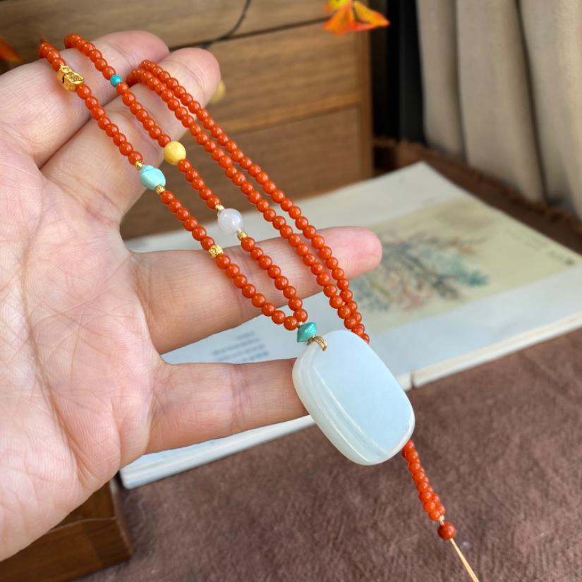 天然和田玉俄料羊脂白玉吊坠平安无事牌毛衣链本命年国风项链