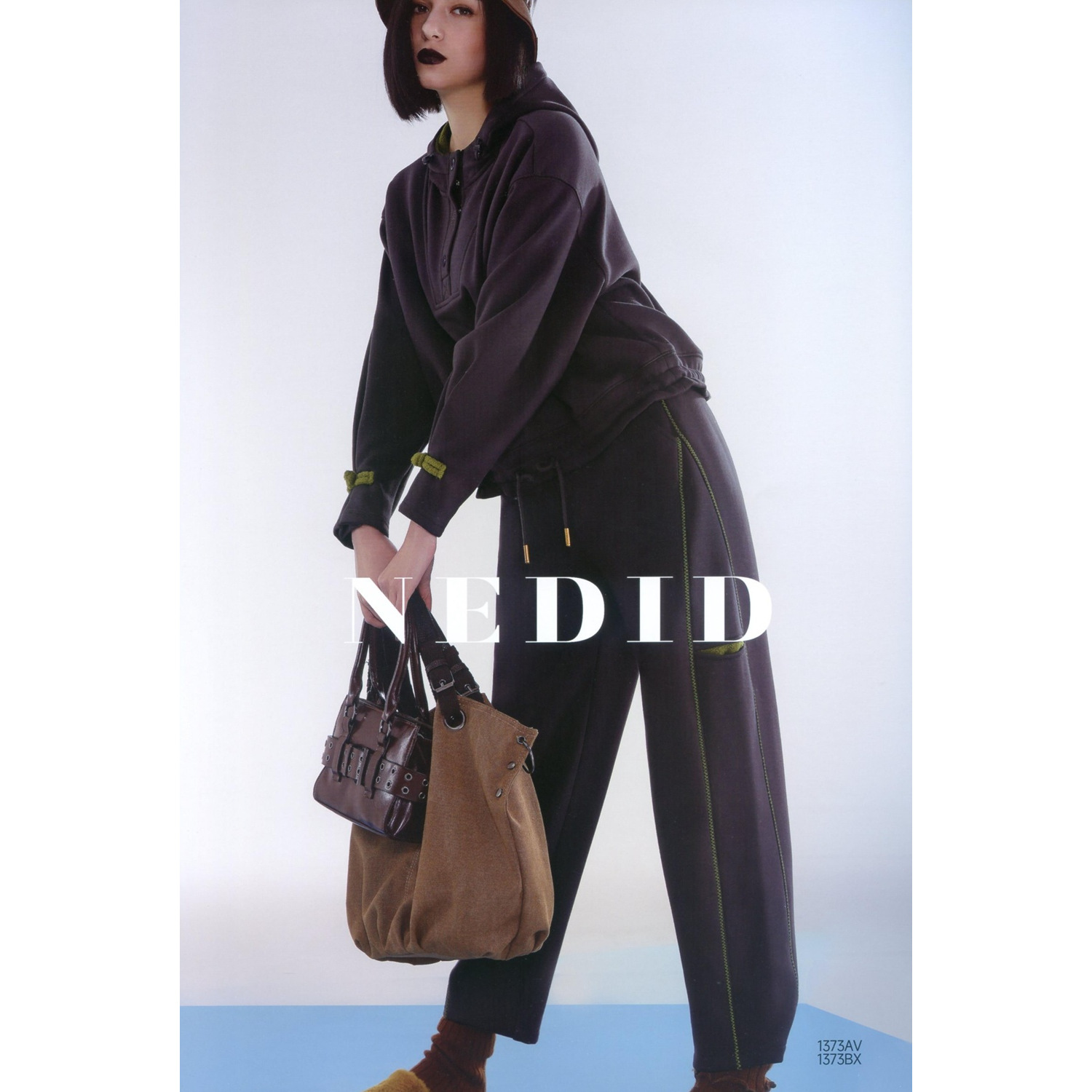 台湾品牌女装 2025秋冬新款妮蒂 1373AV 1373BX