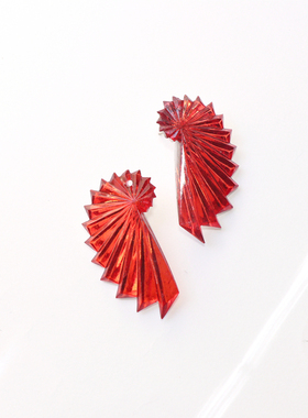 气质美式复古vintage亚克力矩形正红色前卫个性设计夸张羽毛耳环