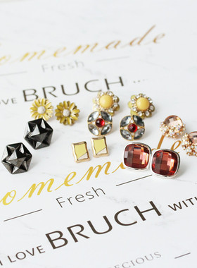 欧美几何线条黄色雏菊灰红撞色黑色金属不规则长方形中小耳钉
