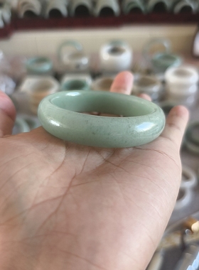 纯天然玉石佘太翠手镯54圈口
