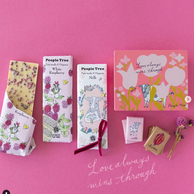 【现货】日本代购第三世界peopletree有机黑巧草莓坚果巧克力