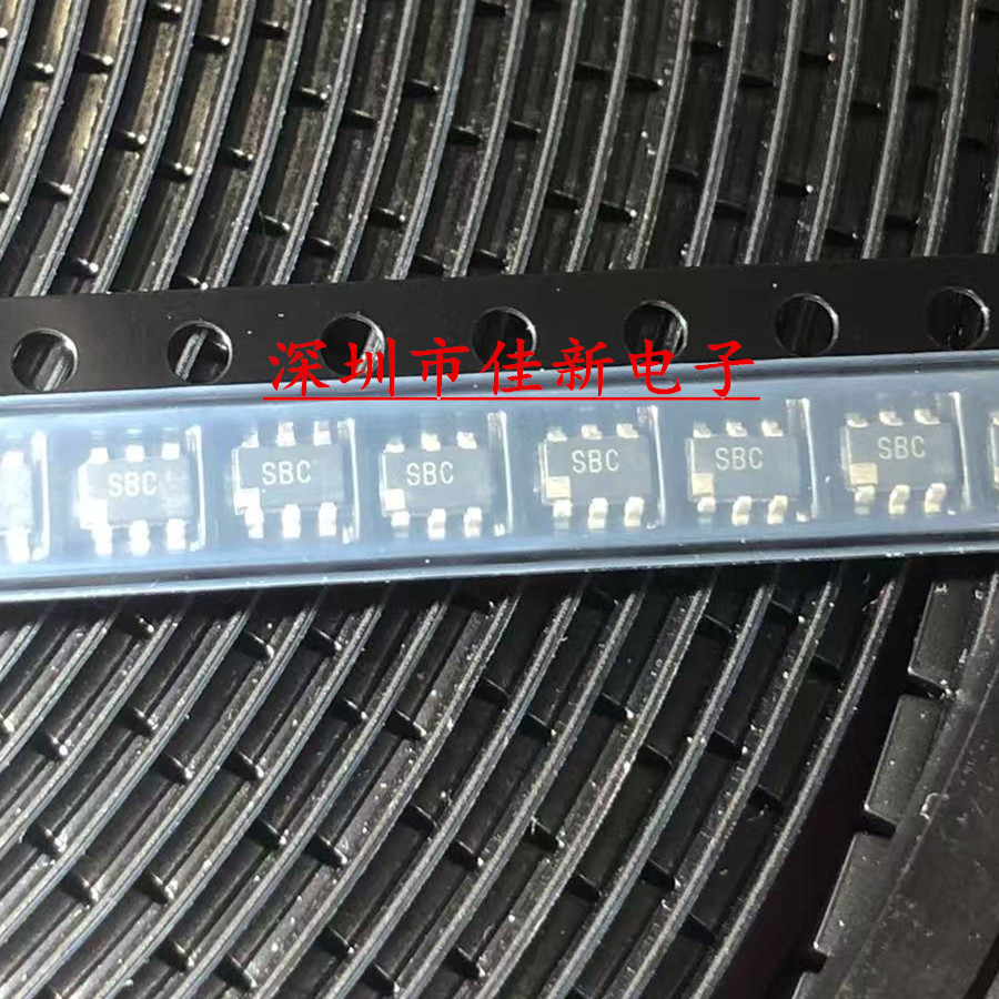 开关芯片ADG819BRTZ丝印SBC原装