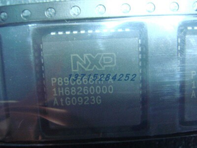 单片机 P89C668HFA	NXP	  PLCC44 全新原厂原装 质量保证