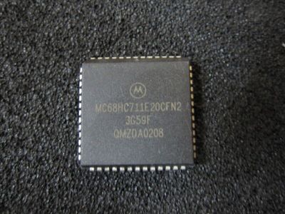 MC68HC711E20CFN2 FREESCAL PLCC 原厂原装现货 假一赔十