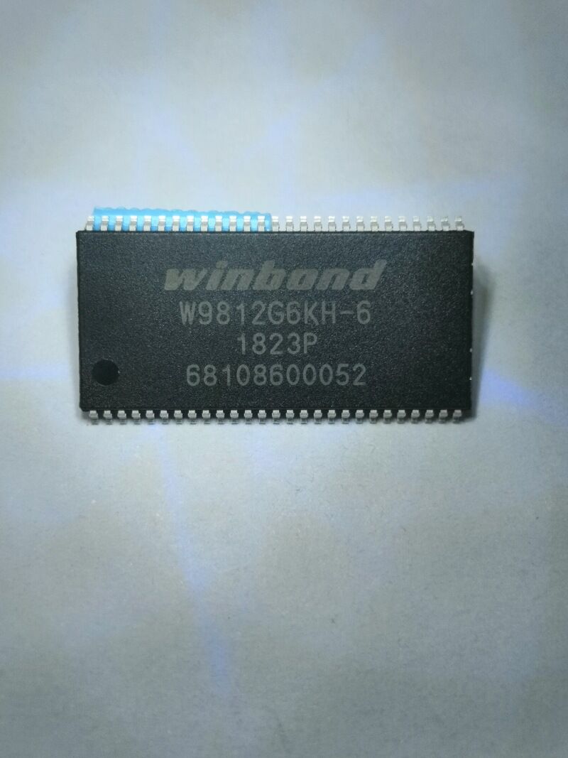 W9812G6KH-6 TSOP(II)-54 128Mbit RAM存储器芯片