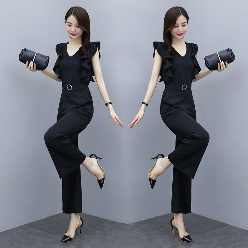 Temperament sleeveless wide leg Jumpsuit women's new high waist collar loose and thin fashion net Red Jumpsuit fashion