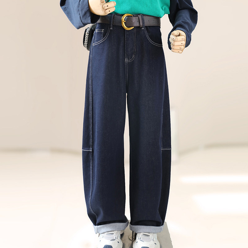 大码遮胯显瘦弯刀牛仔裤女