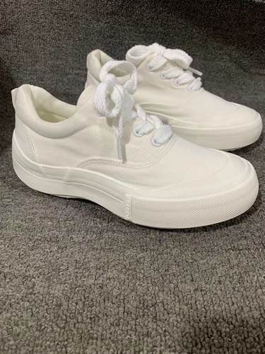 孤品 默认微瑕   断码处理男女纯白翘跟帆布鞋.
