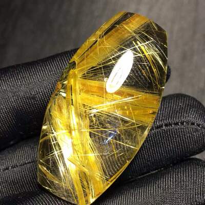 天然水晶手链手串钛晶花无事牌颜色金黄吊坠方牌雕刻平安能量 .