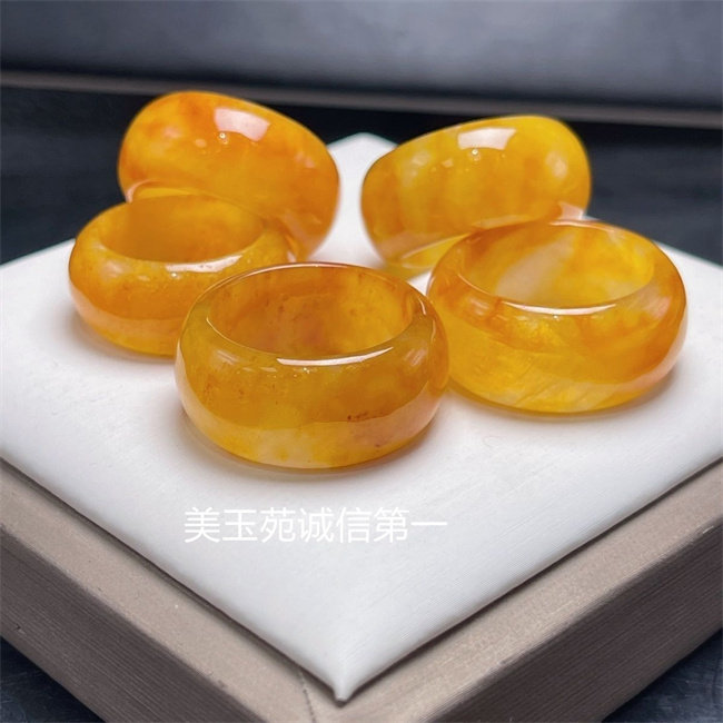 缅甸处理翡翠加宽加厚黄色翡翠男款素圈指环戒指黄翡糯种玉石指环