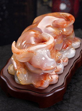 石诚记天然玉石牛转乾坤摆件中式