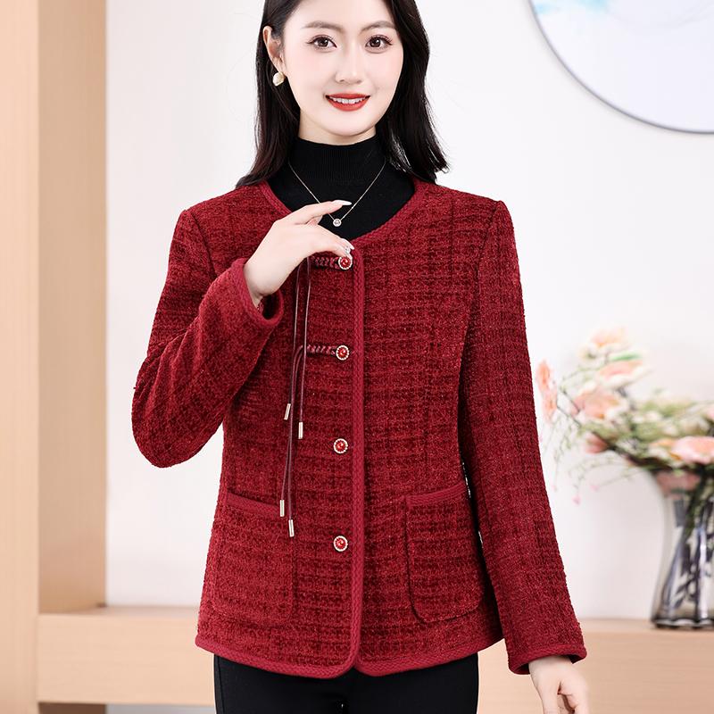 中国红色修身小香风外套