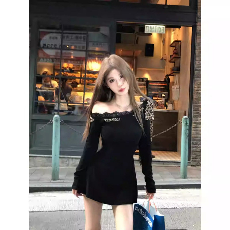 小众设计感拼接纯欲斜肩连衣裙女连衣裙