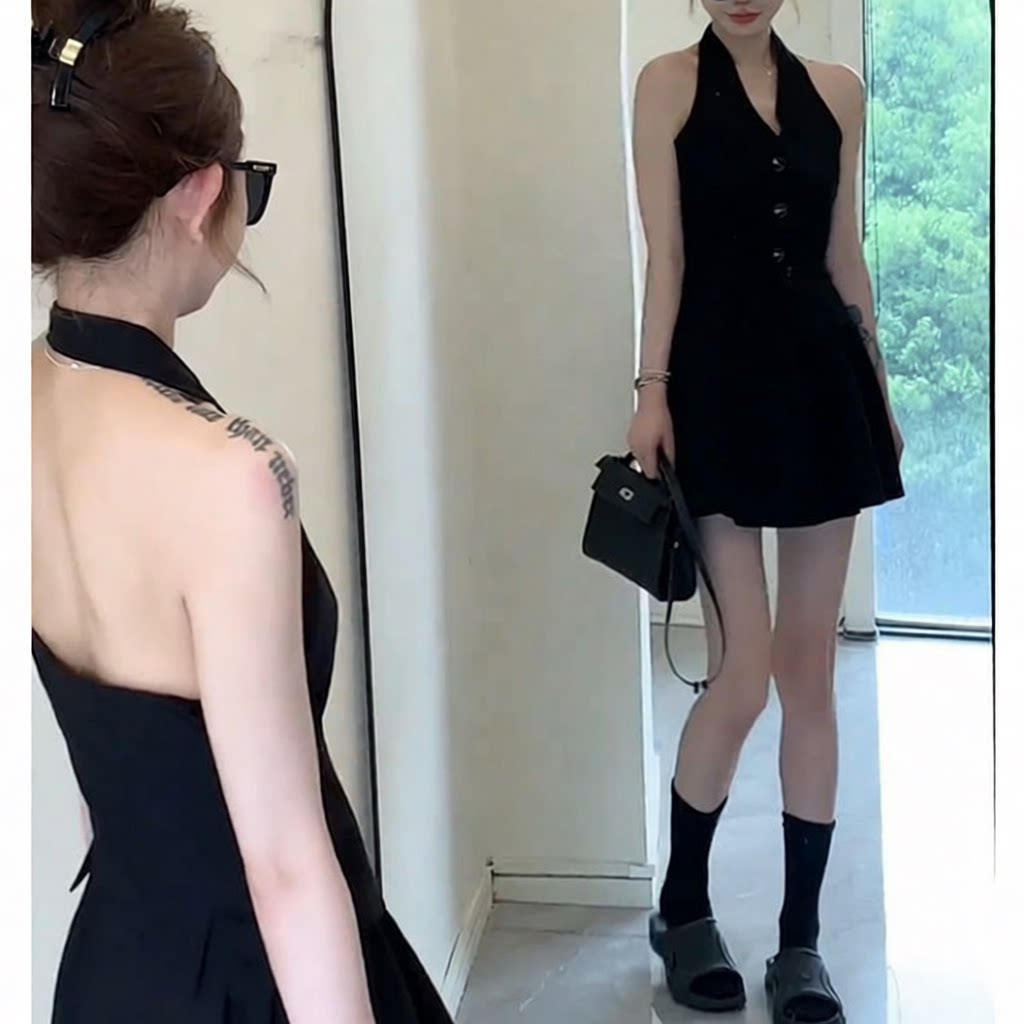 小个子辣妹套装女夏季韩系气质挂脖无袖背心马甲高腰半身裙两件套