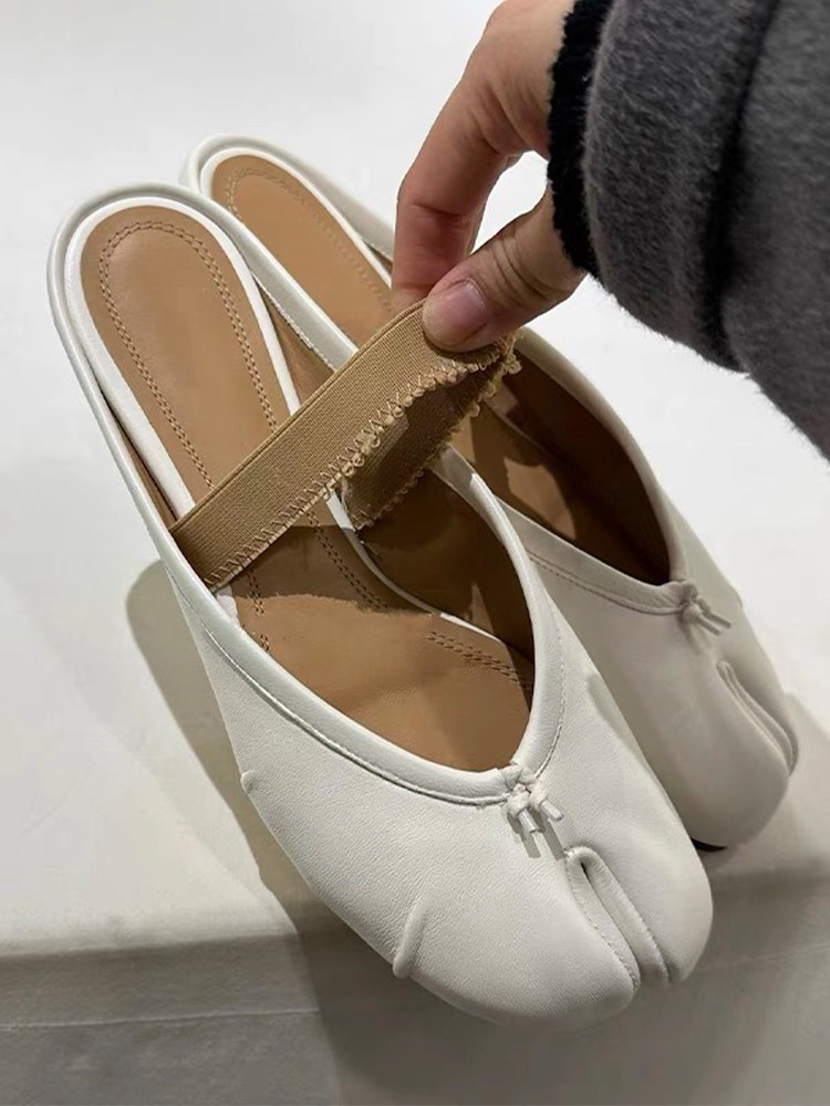 thumbnail for [Top version] 2026 new version of tabi tabi shoes women's one-line strap half slippers pleated ballet shoes mules