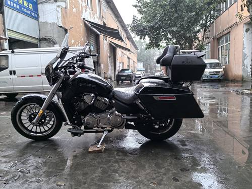 力帆V400边箱400-5前挡风玻璃后尾箱前护腿保护杠折叠靠背 边包
